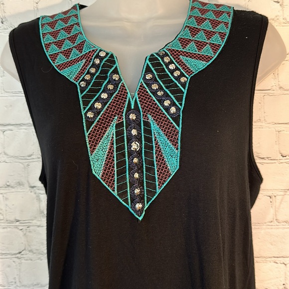 Espresso tunic with embroidered neck and sheer panel - Picture 2 of 9